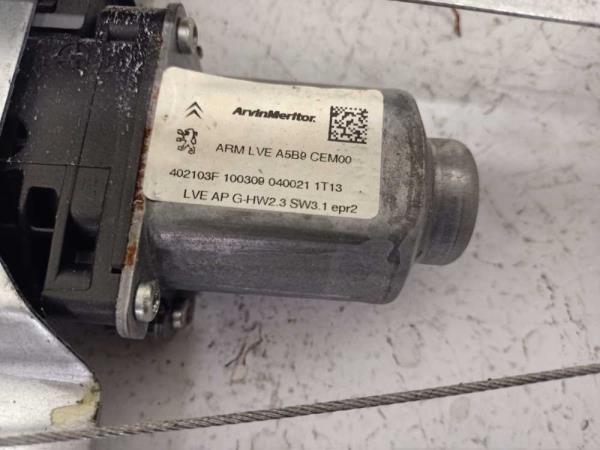 LEVE VITRE AVANT GAUCHE ELECTRIQUE CITROEN BERLINGO / PEUGEOT PARTNER 2008-2018 - Vue 3